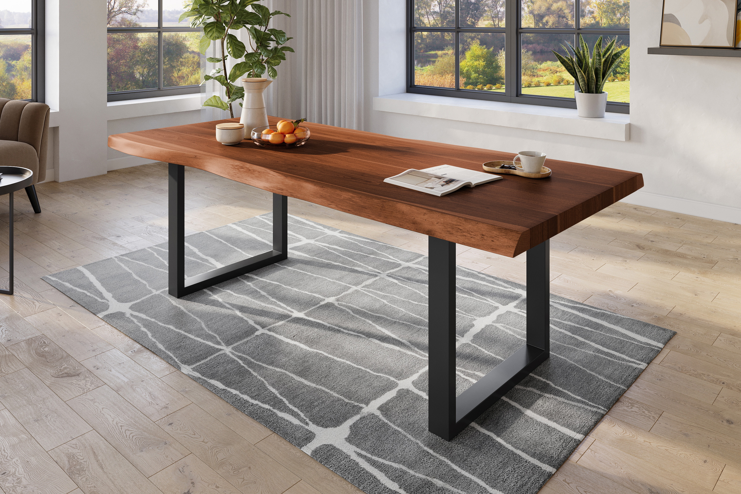 Esstisch Baumkante massiv Akazie nussbaumfarben 220 x 110 U-Gestell Metall schwarz TITAN
