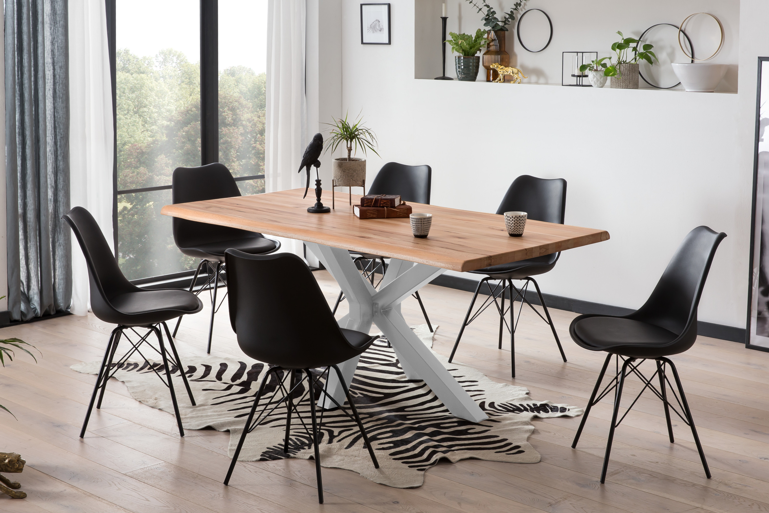 Esstisch Baumkante Massiv Wildbuche 300 x 100 silber Spider-Gestell Riga