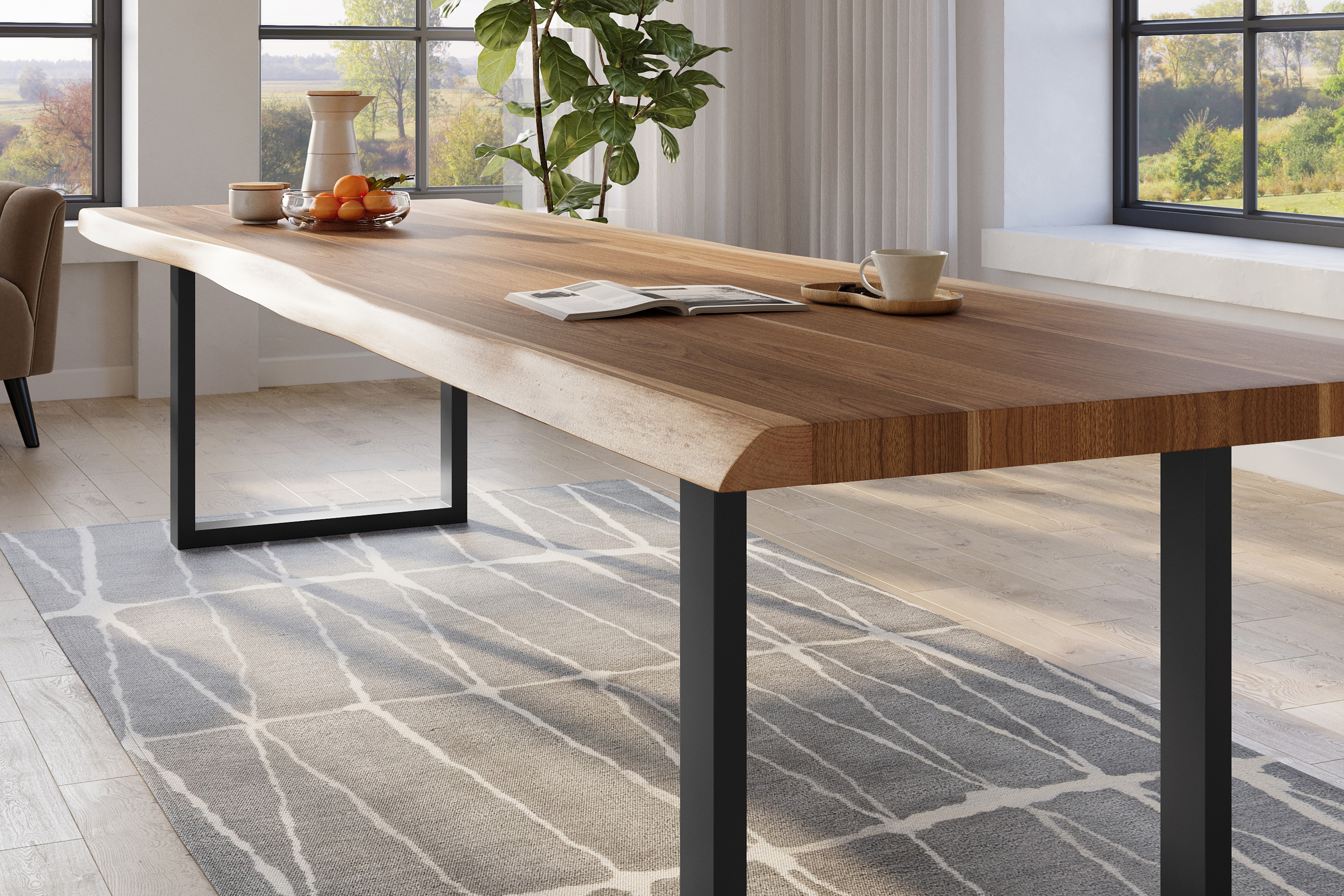 Esstisch Baumkante massiv Akazie natur 300 x 110 U-Gestell Metall schwarz TITAN
