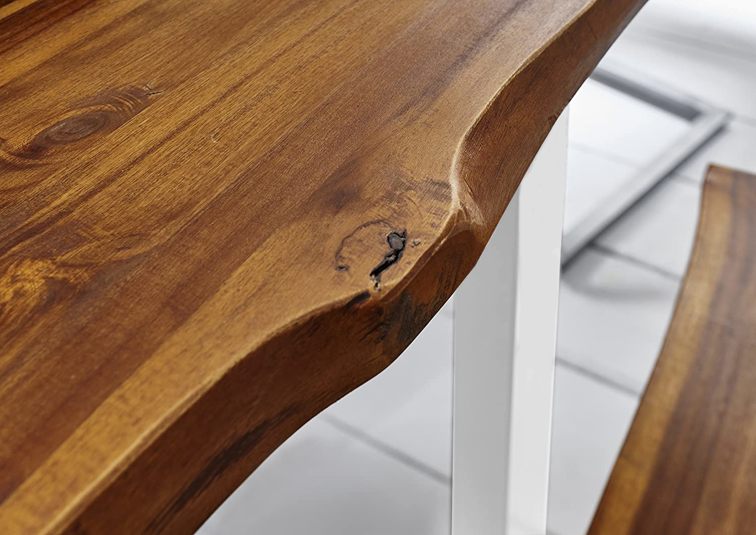 Esstisch Baumkante massiv Akazie cognac 180 x 90 weiß Esra Esstisch Baumkante massiv Akazie cognac 180 x 90 weiß Esra