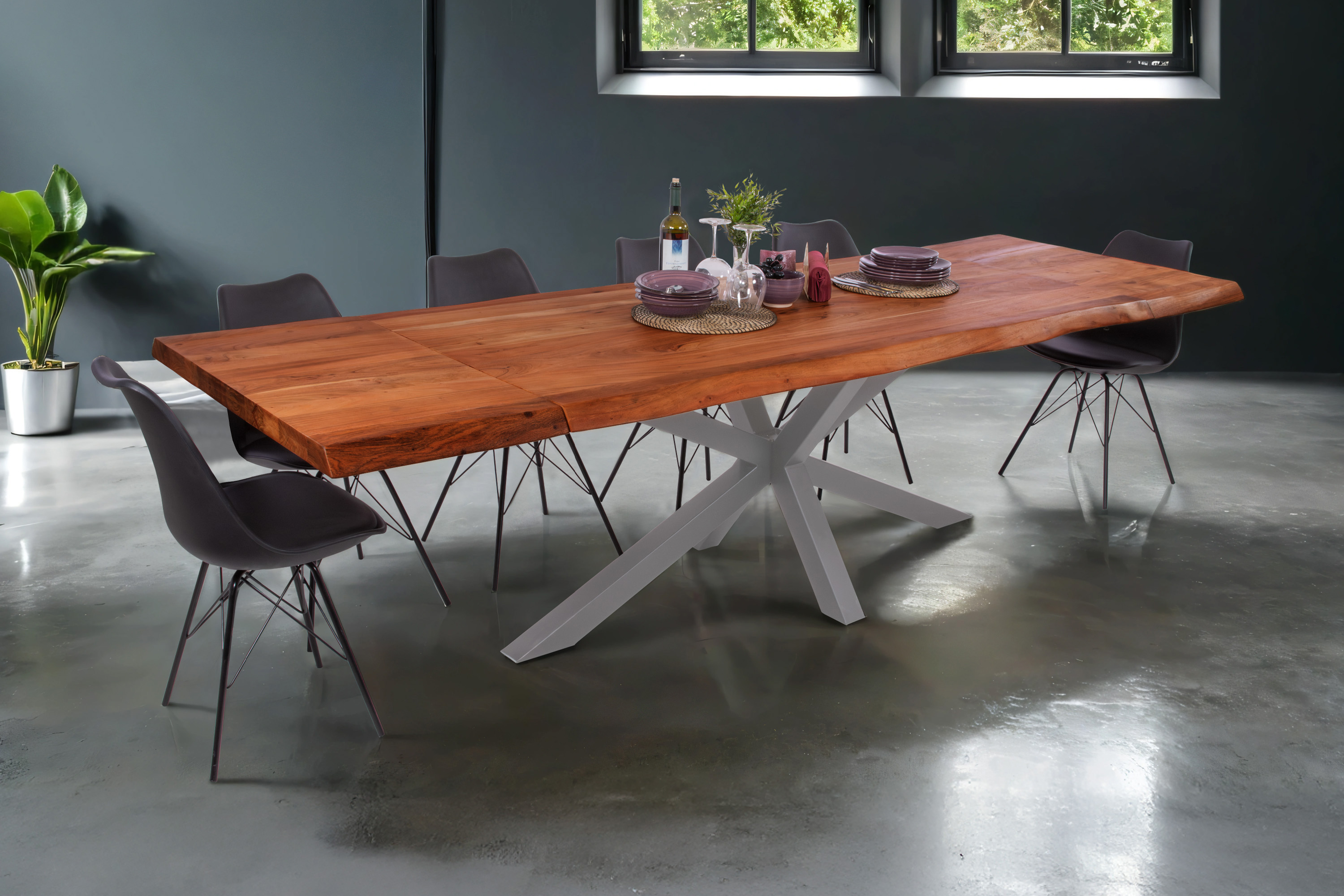 Esstisch Baumkante Akazie nuss 160 (260) x 90 cm Spider-Gestell silber mit Ansteckplatten CALI