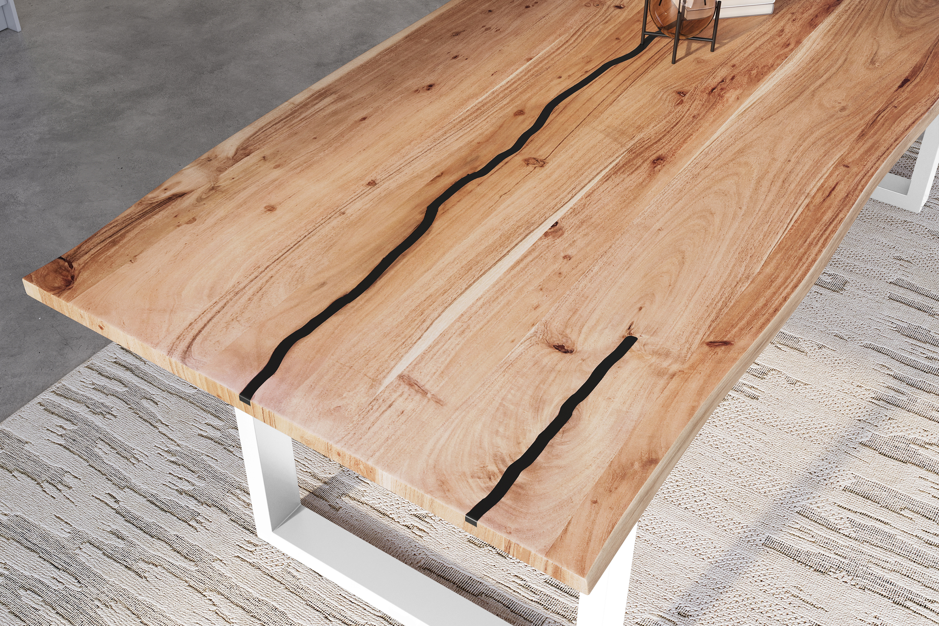 Baumkantentisch Akazie mit schwarzen Resin-Adern naturfarben 300 x 100 cm U-Gestell weiß POLLY