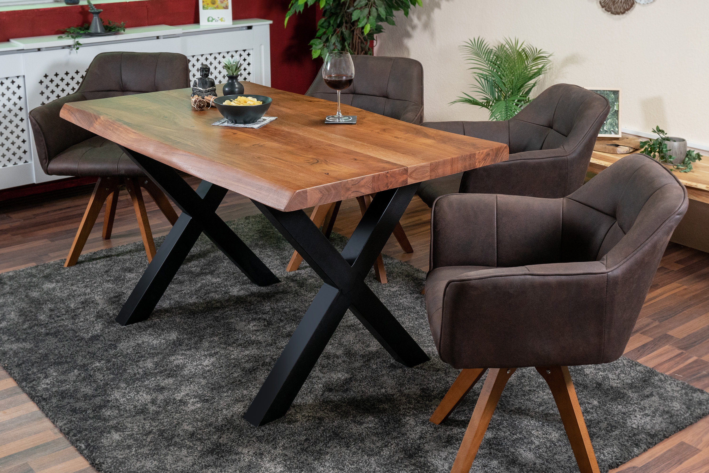 Esstisch Baumkante massiv Akazie Nussbaum 180 x 90 X-Gestell schwarz CALI