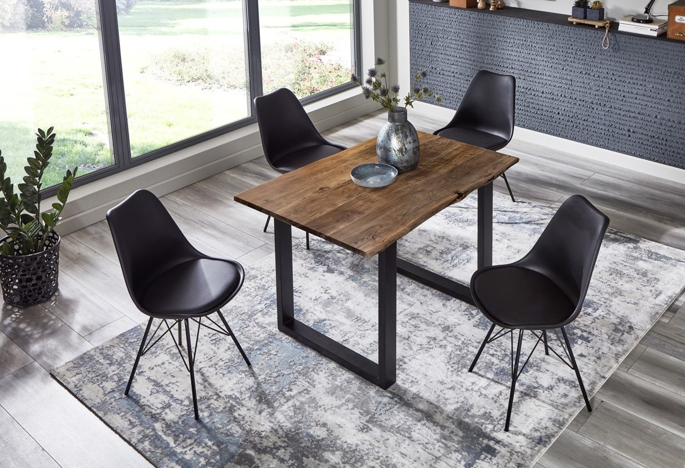 Esstisch Baumkante massiv Akazie nussbaumfarben 100 x 70 cm schwarz U-Gestell BILLY Esstisch Baumkante massiv Akazie nussbaumfarben 100 x 70 cm schwarz U-Gestell BILLY