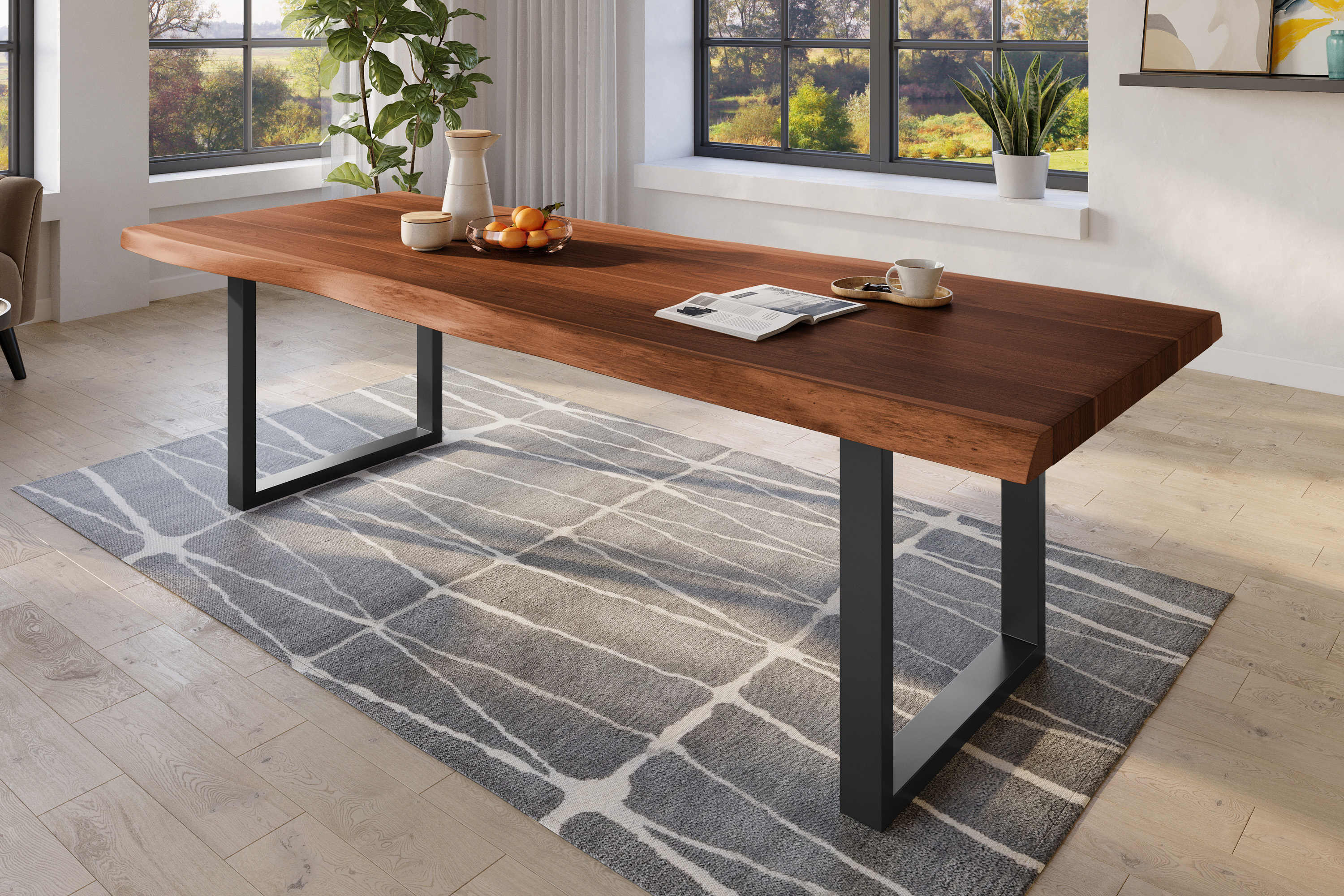 Esstisch Baumkante massiv Akazie nussbaumfarben 260 x 120 U-Gestell Metall schwarz TITAN