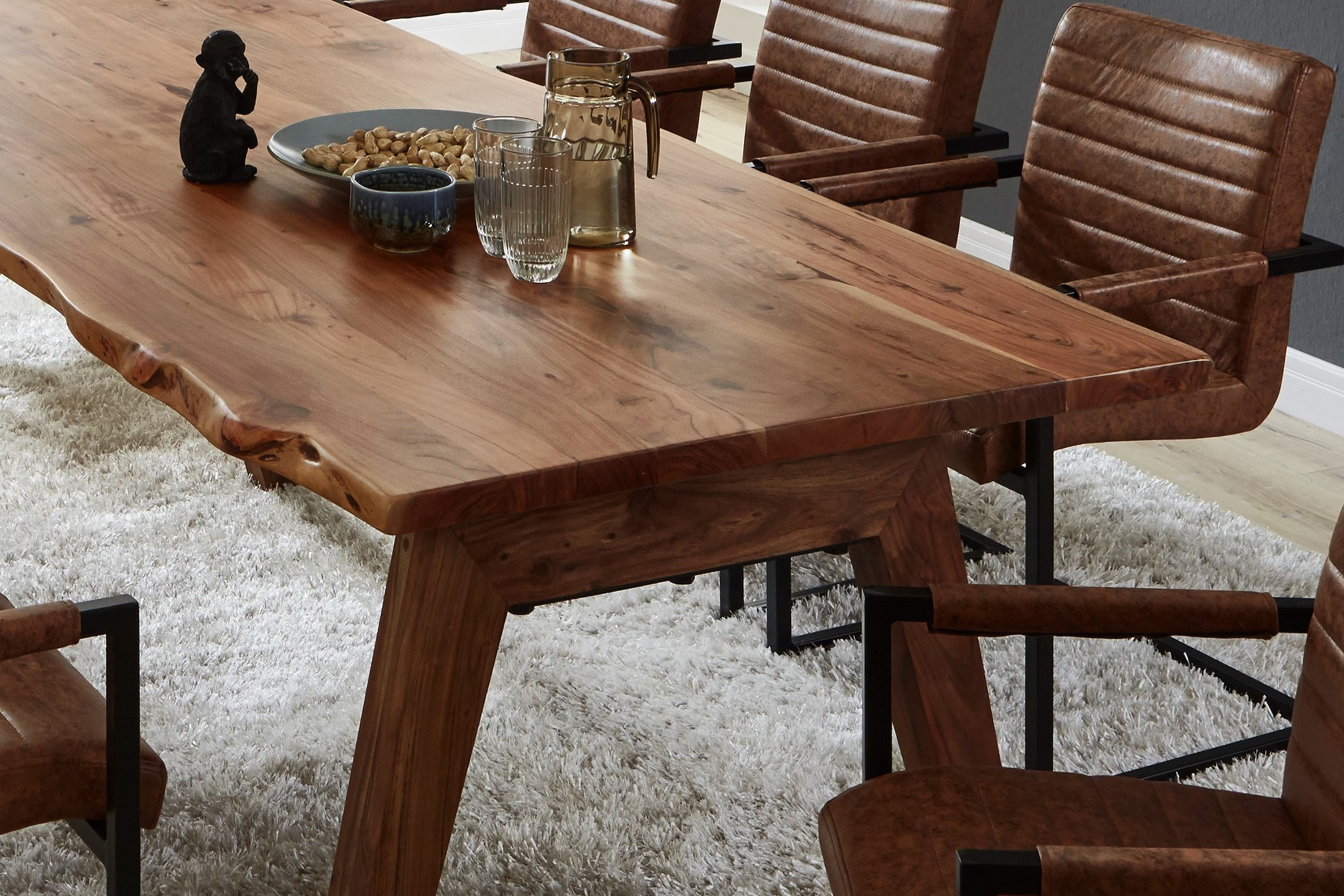 Esstisch Baumkante massiv Akazie nuss 160 x 85 A-Holzgestell nussbaumfarben NELE