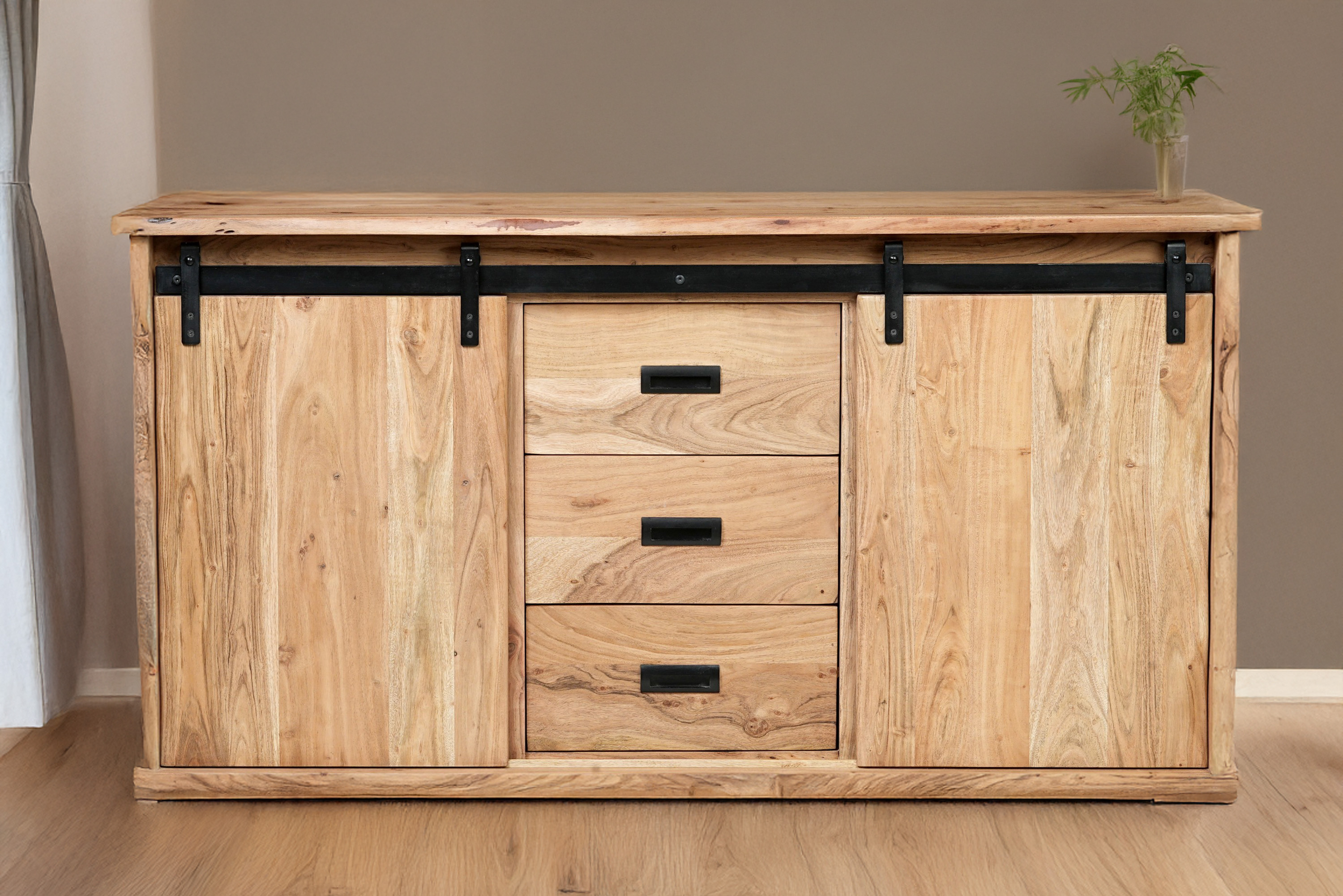 Sideboard Baumkante 150 x 45 x 80 cm Akazienholz massiv naturfarben LIAN I