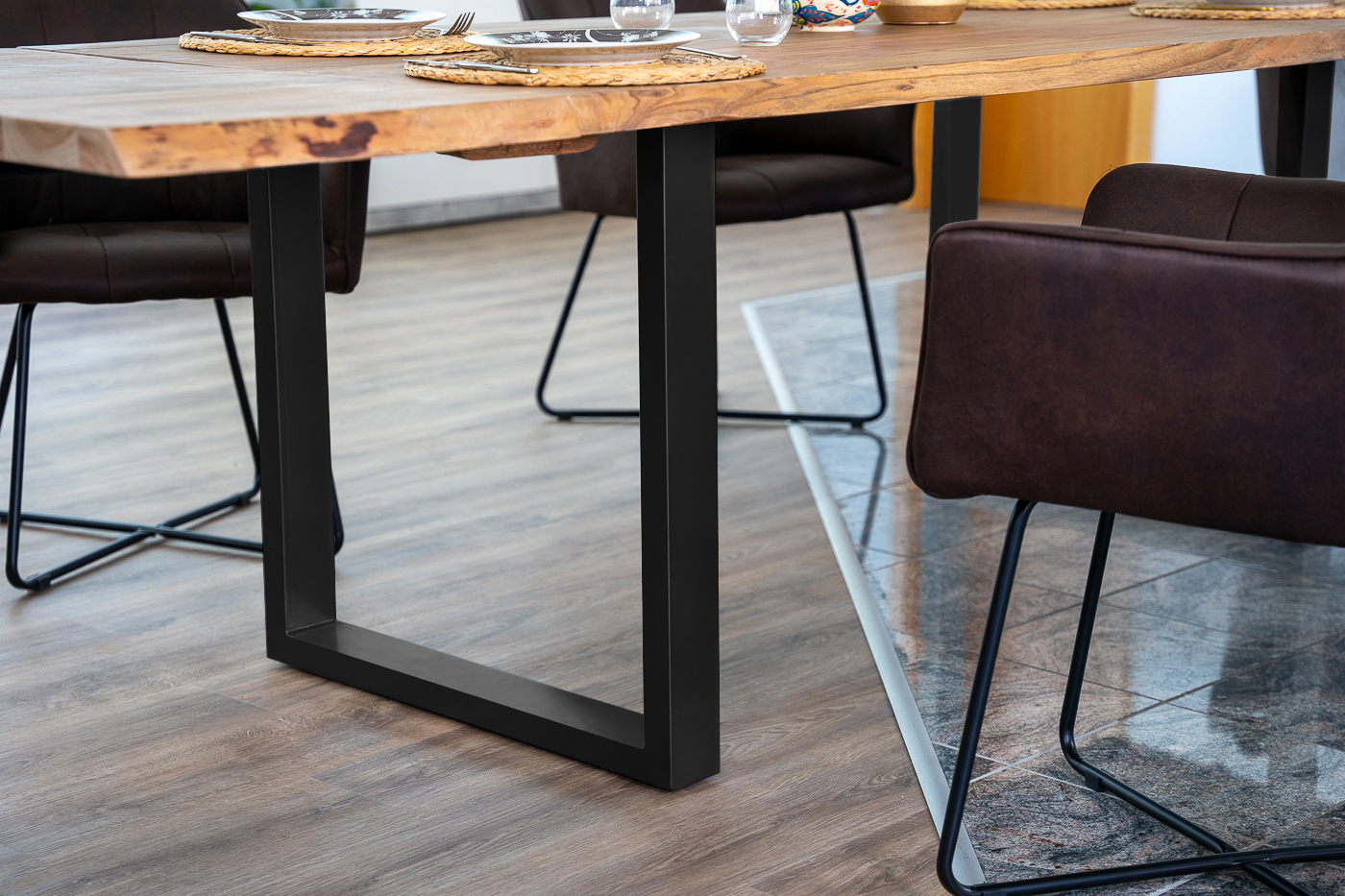 Esstisch Baumkante Akazie stone 200 (300) x 100 mit Ansteckplatten BARCELONA