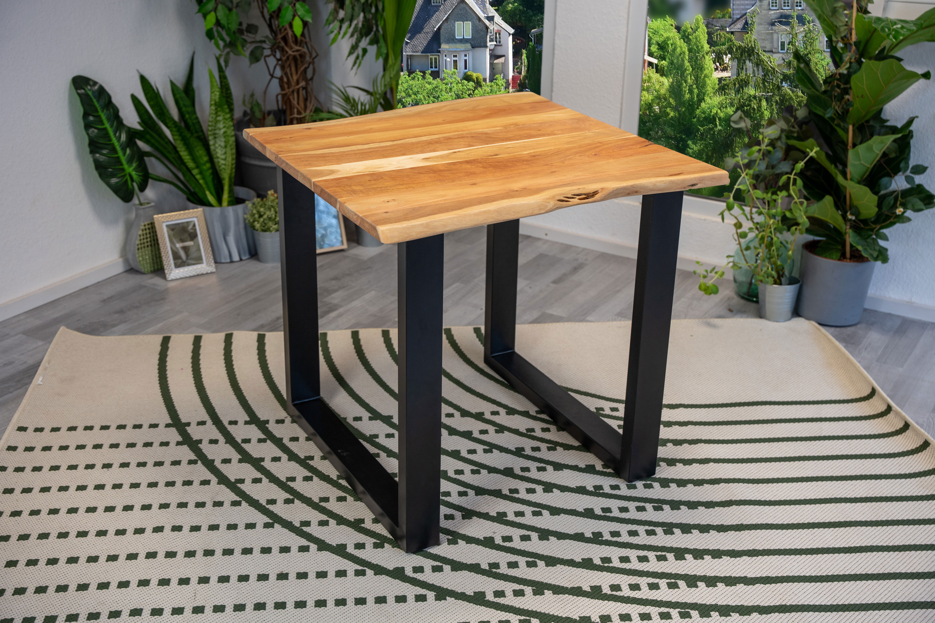 Esstisch Baumkante massiv Akazie naturfarben 80 x 80 schwarz QUINN Esstisch Baumkante massiv Akazie naturfarben 80 x 80 schwarz QUINN