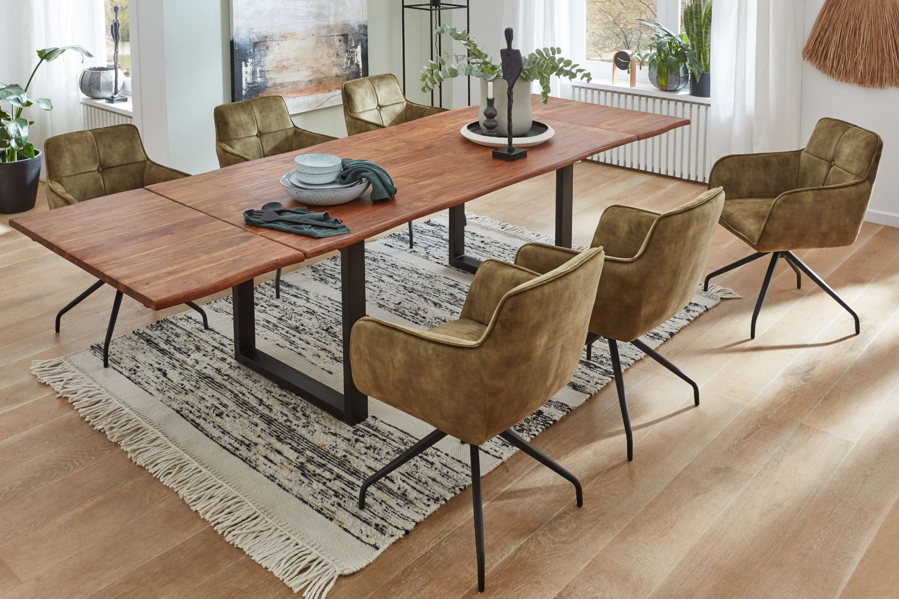 Baumkantentisch Akazie nougatfarben 200 (300) x 100 cm Ansteckplatten schwarz NORINA Baumkantentisch Akazie nougatfarben 200 (300) x 100 cm Ansteckplatten schwarz NORINA