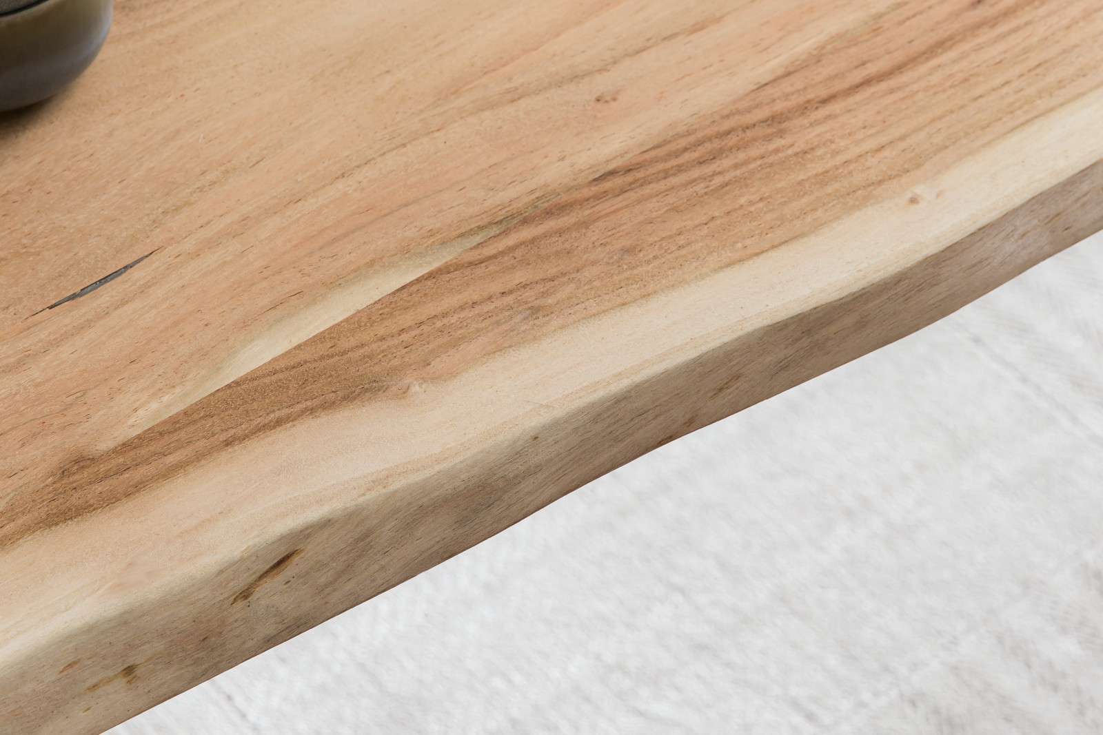 Esstisch Baumkante Akazie natur 220(320)x100 Ansteckplatten schwarz PAULO