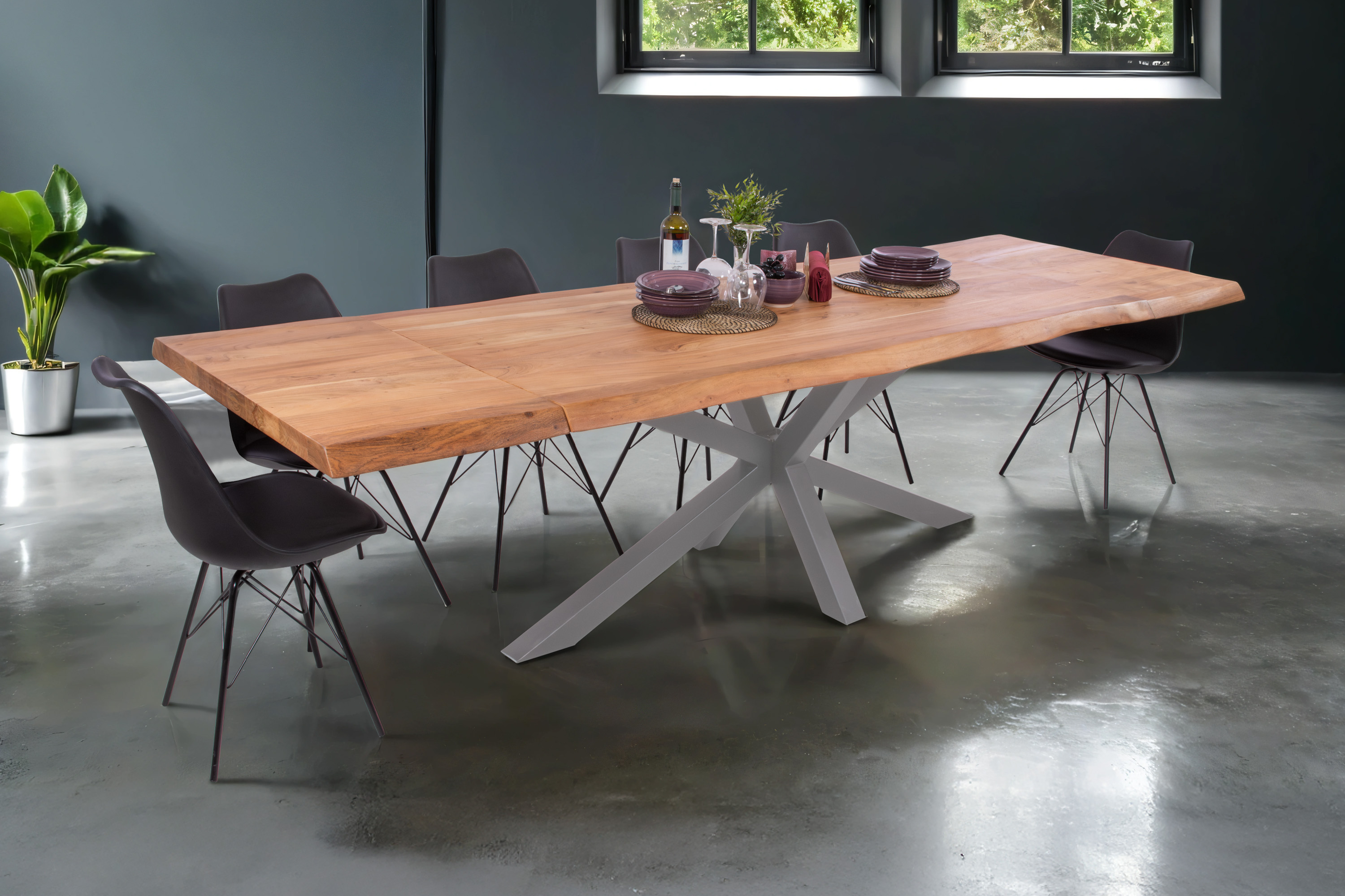 Esstisch Baumkante Akazie natur 220 (320) x 100 Spider-Gestell silber mit Ansteckplatten CALI