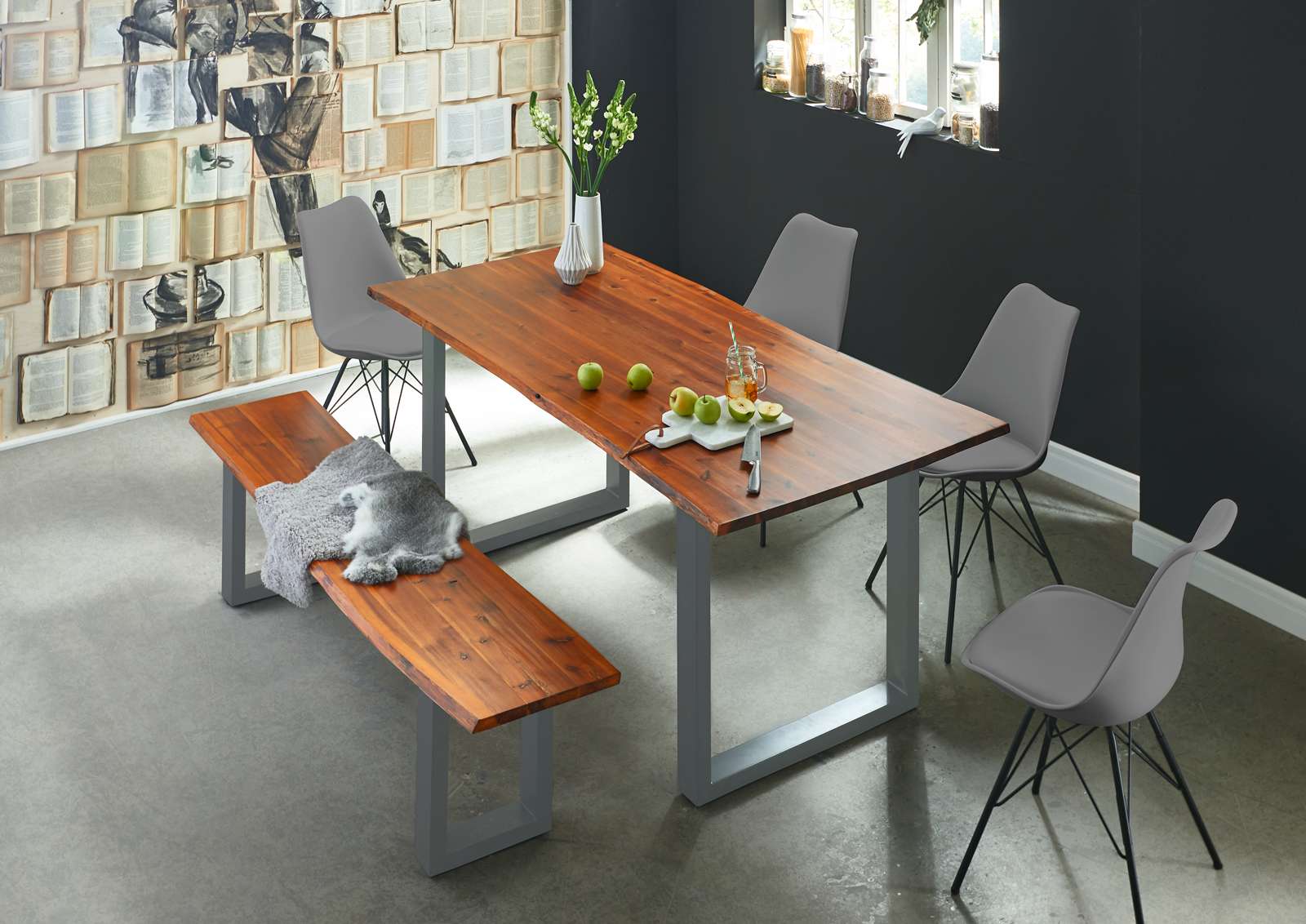 4 Stühle Lekues grau + Sitzbank 160 cm # TG INA cognac silber neu