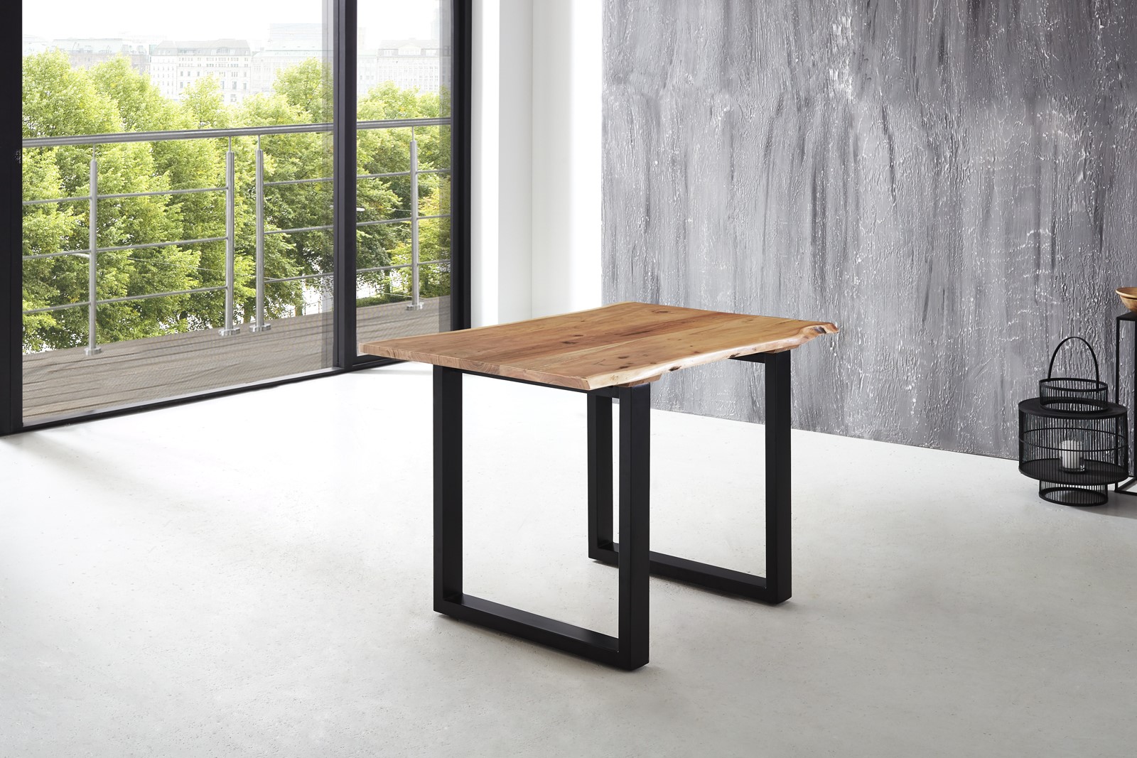 Esstisch Baumkante massiv Akazie natur 120 x 80 schwarz U-Gestell LUBIN
