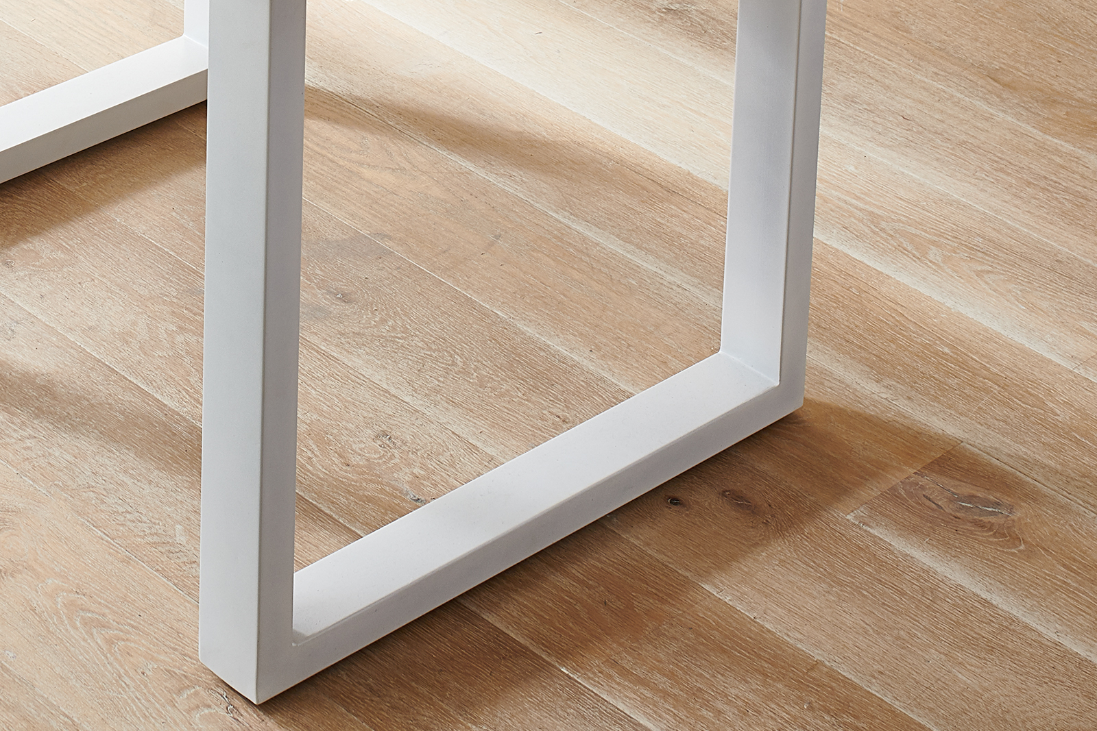  Esstisch Baumkante Massiv Wildeiche 120 x 80 weiß SESSA