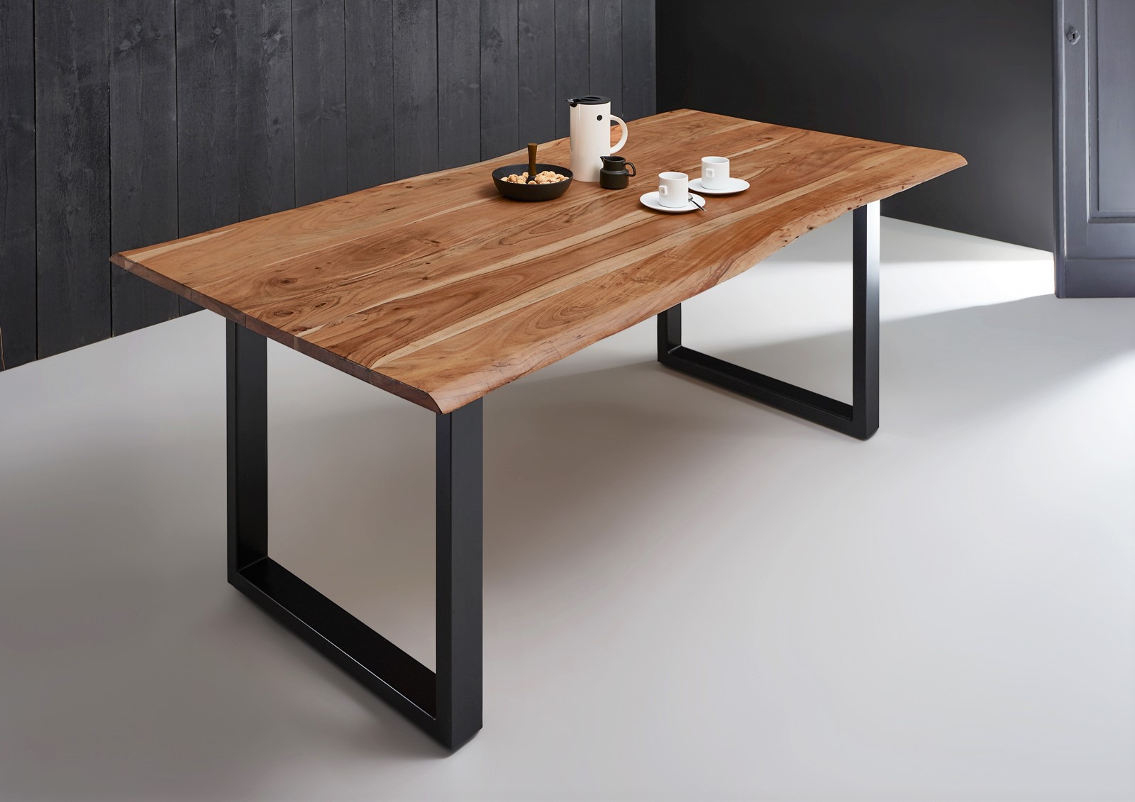  Esstisch Baumkante massiv Akazie natur 120 x 80 schwarz MILO