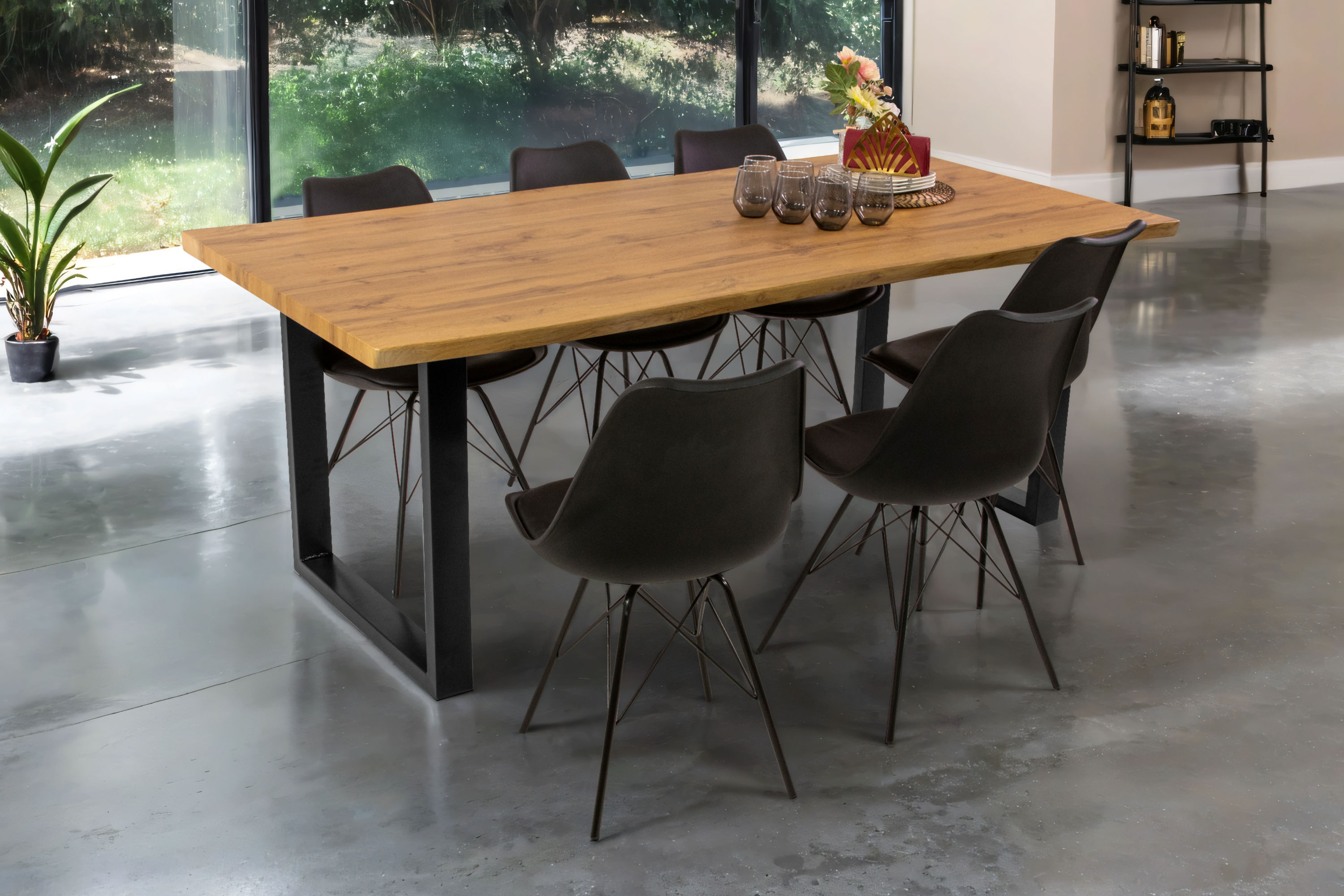 Esstisch Baumkante Holz-Optik Wildeiche 200 x 100 U-Gestell schwarz JOSY Esstisch Baumkante Holz-Optik Wildeiche 200 x 100 U-Gestell schwarz JOSY