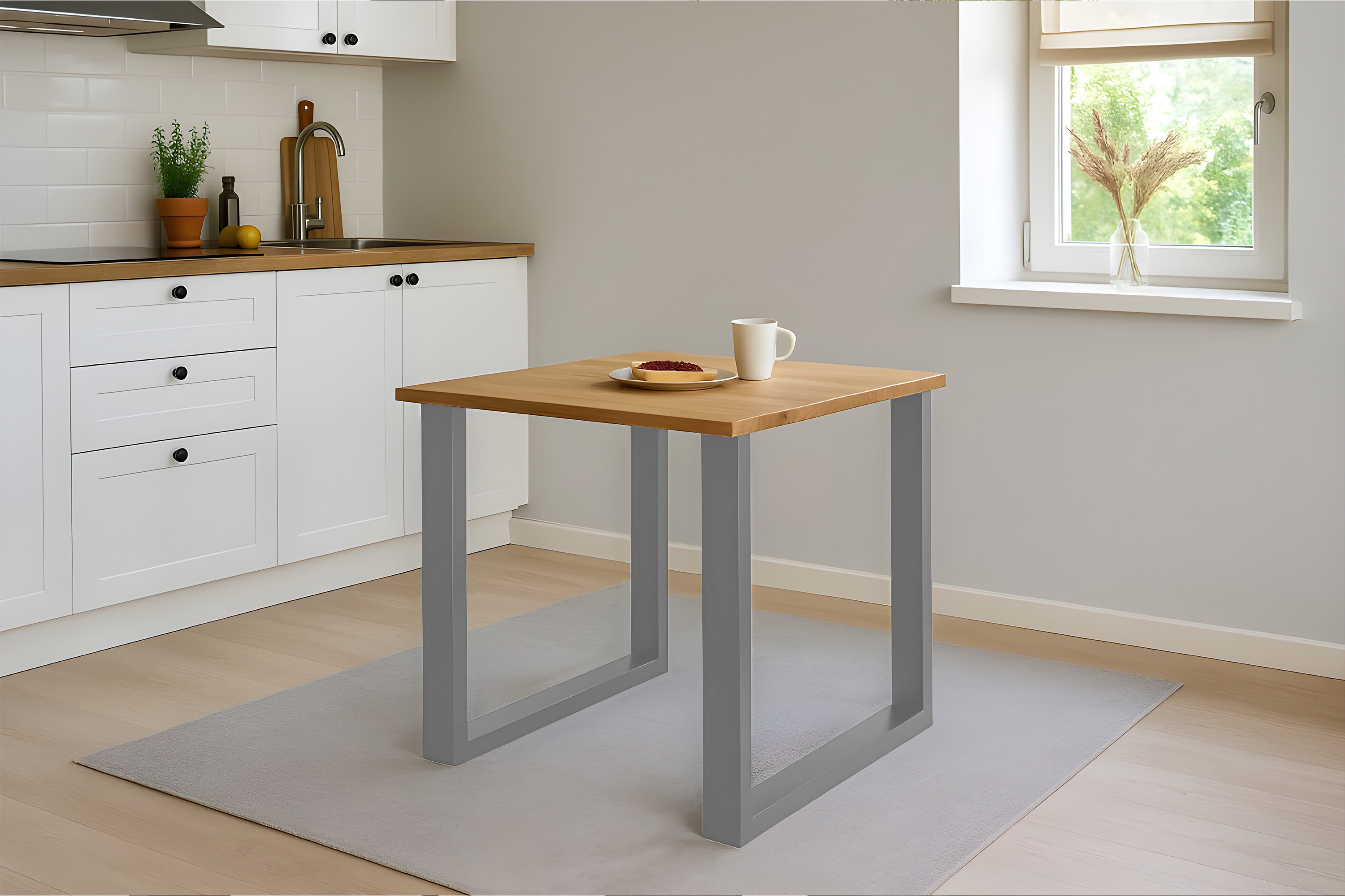 Esstisch Baumkante massiv Eiche geölt 80 x 80 cm U-Gestell silber SALVADOR