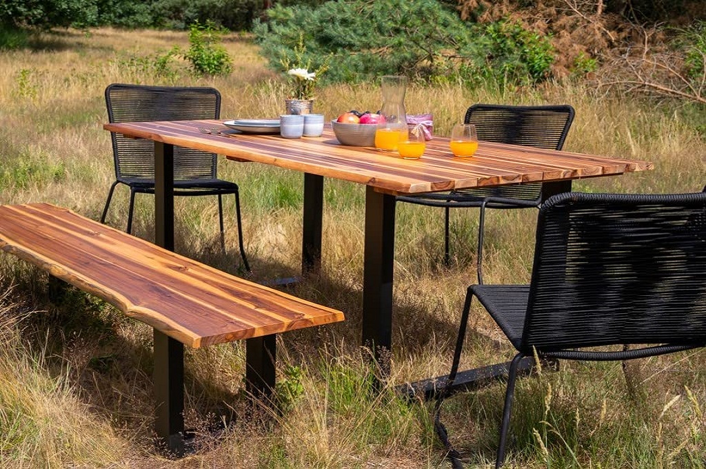 Garten-Baumkantentisch 180 x 90 cm Akazie U-Gestell Schwarz AVILA