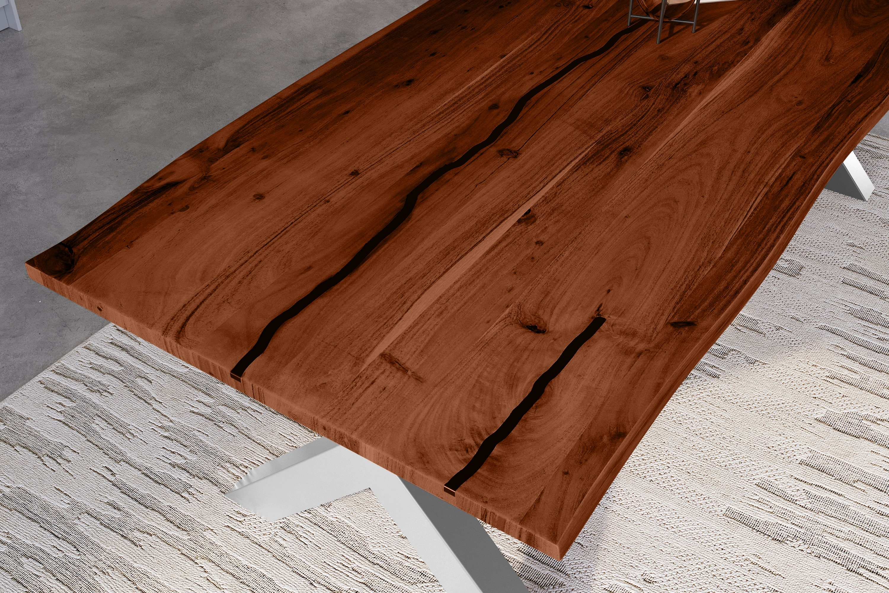Baumkantentisch Akazie mit schwarzen Resin-Adern nussbaumfarben 280 x 100 cm X-Gestell silber POLLY
