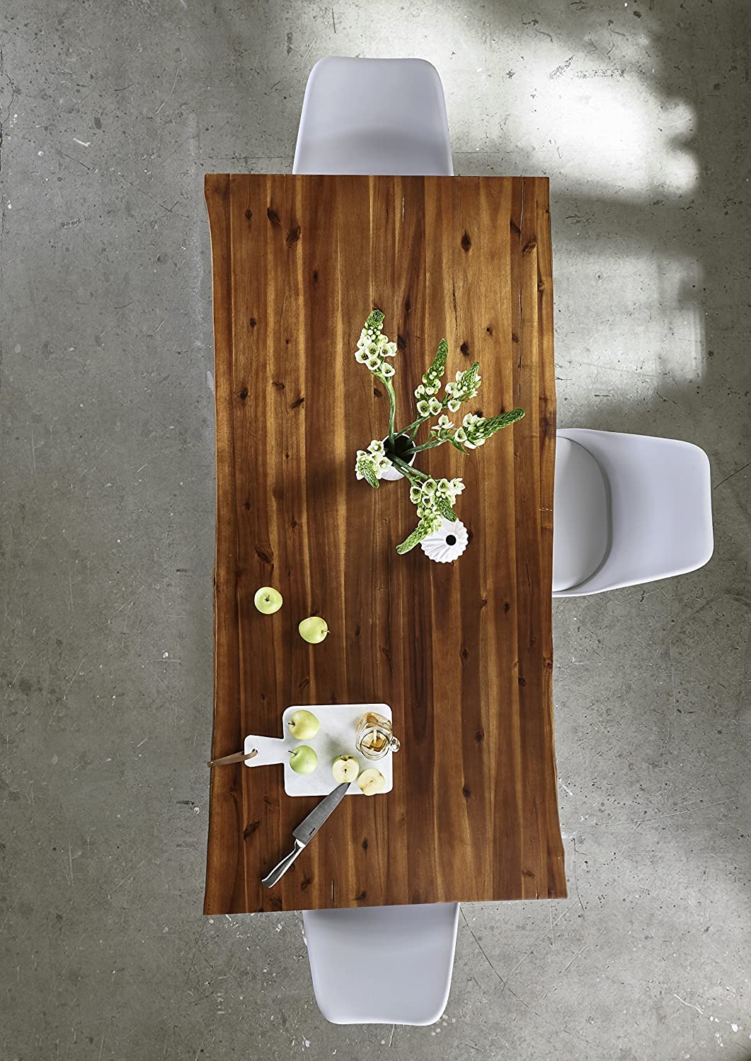 Esstisch Baumkante massiv Akazie cognac 160 x 85 weiß Esra Esstisch Baumkante massiv Akazie cognac 160 x 85 weiß Esra