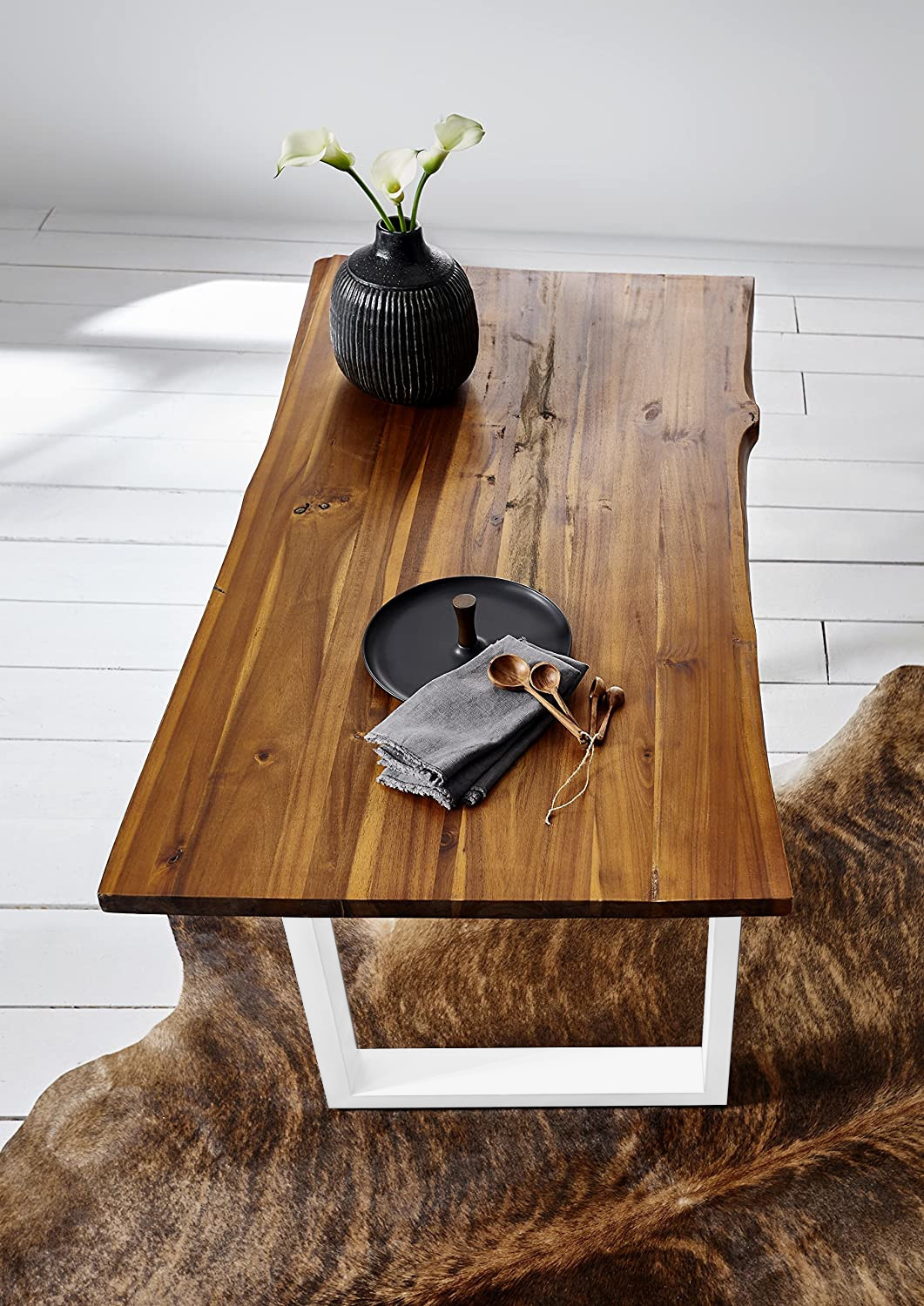 Esstisch Baumkante Massiv Akazie cognac 120 x 80 weiß Esra Esstisch Baumkante Massiv Akazie cognac 120 x 80 weiß Esra